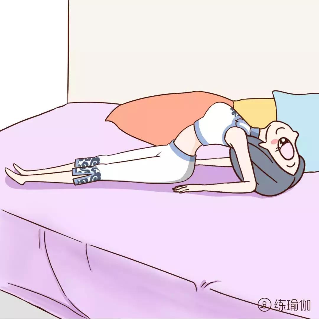 晨起三个瑜伽动作,晨醒瑜伽100个动作