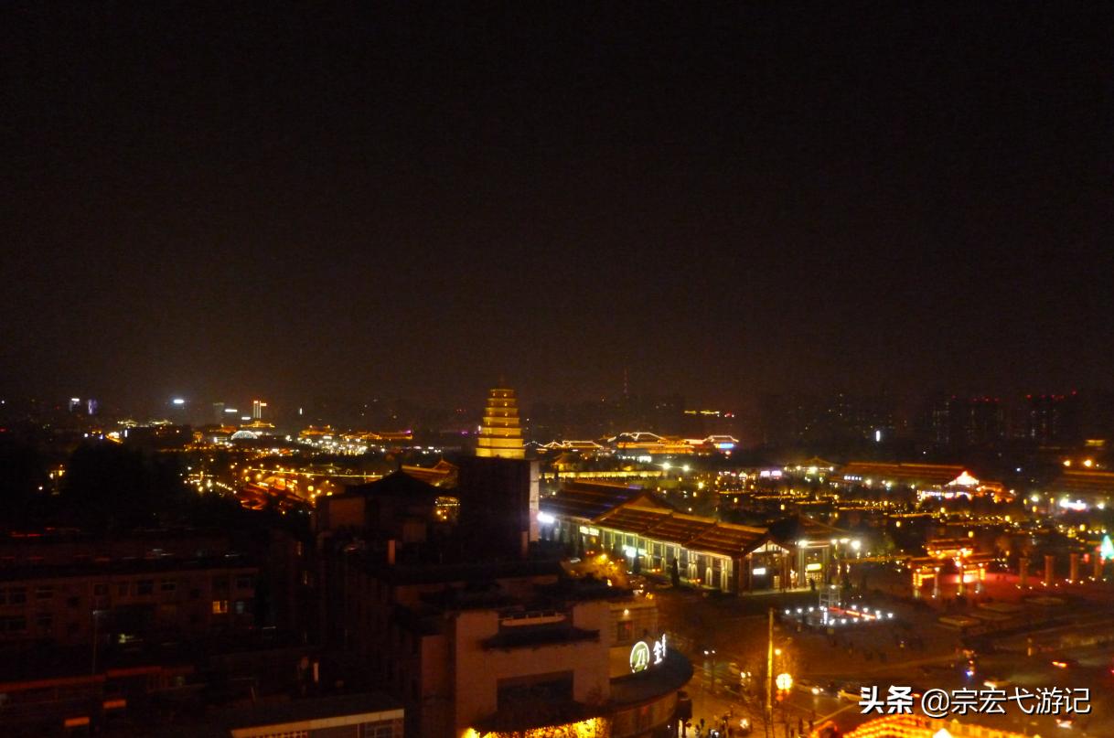 大雁塔拍视频突然灭灯,大雁塔掉的灯