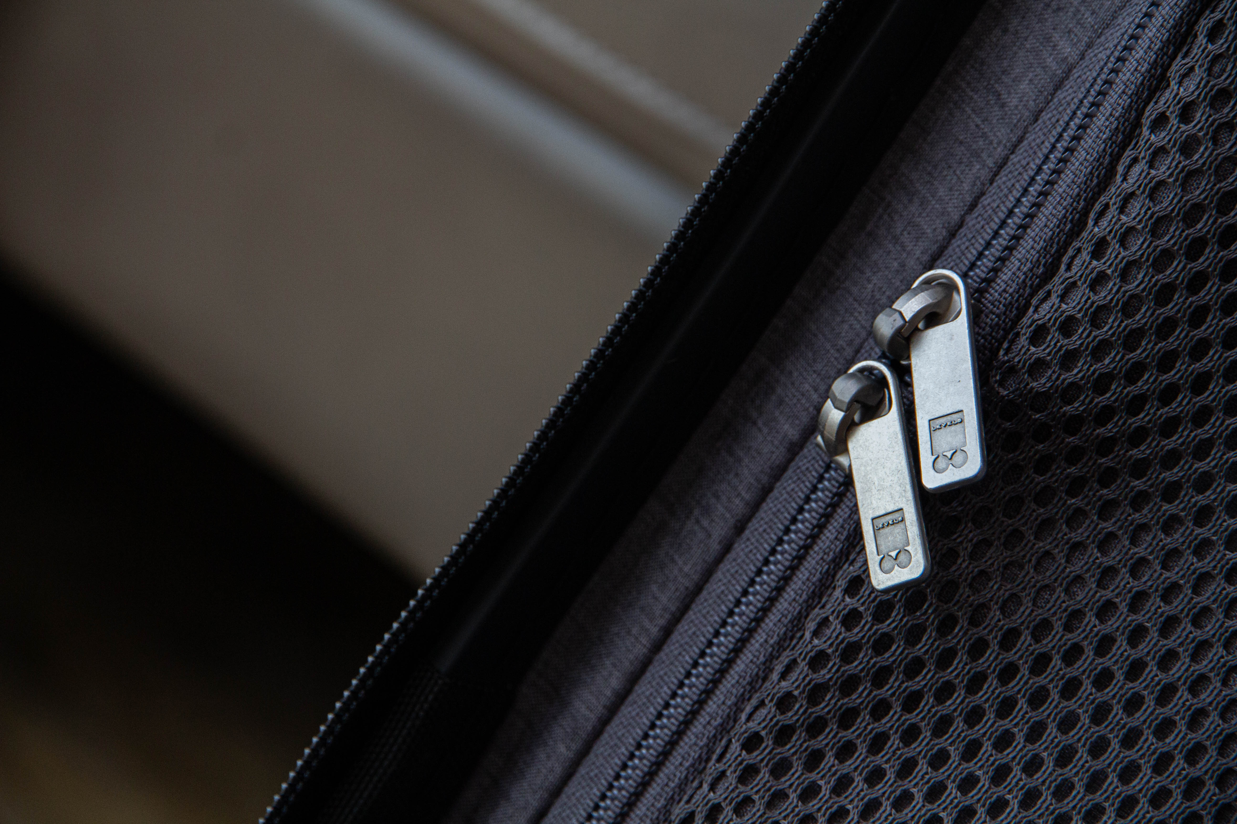 地平线8号行李箱和锤子科技合作,锤子地平线8号行李箱