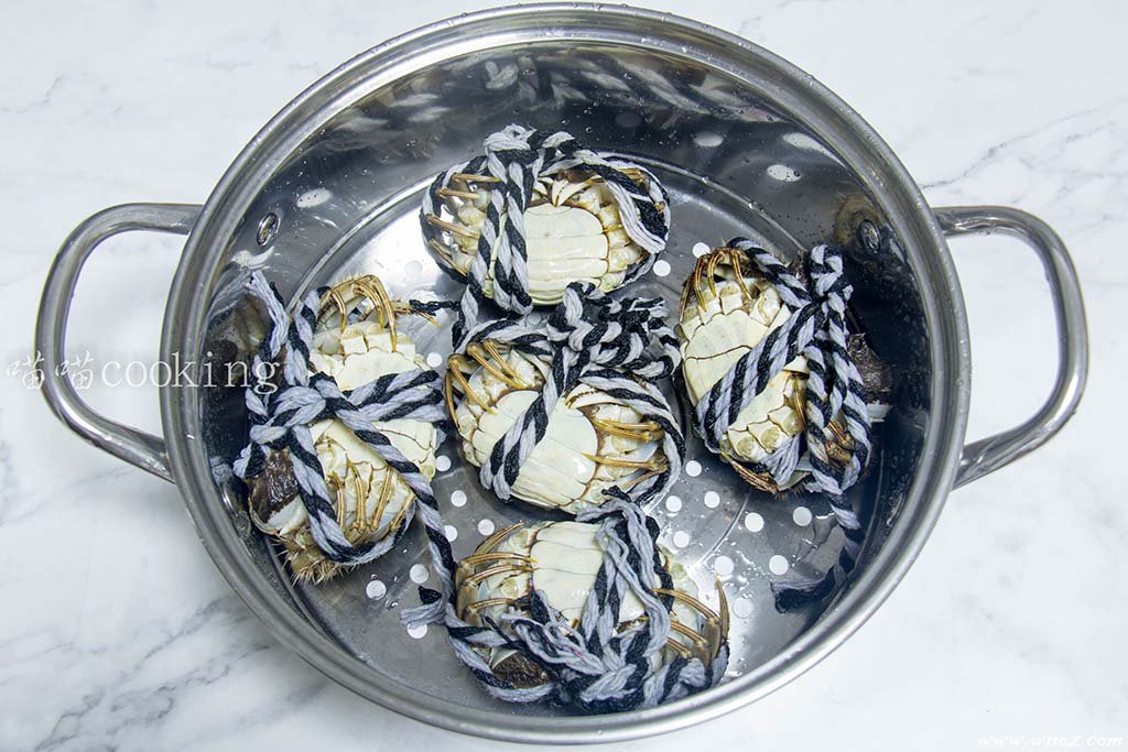 清蒸大闸蟹的正确做法王刚,清蒸大闸蟹吃法正确剥法