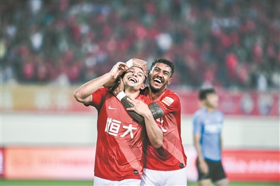 韦世豪卡纳瓦罗脏辫,李学鹏韦世豪完整视频