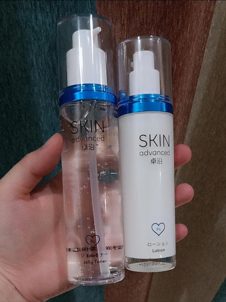 薇娅推荐白金水乳套装使用怎么样，我的使用体验是这样的