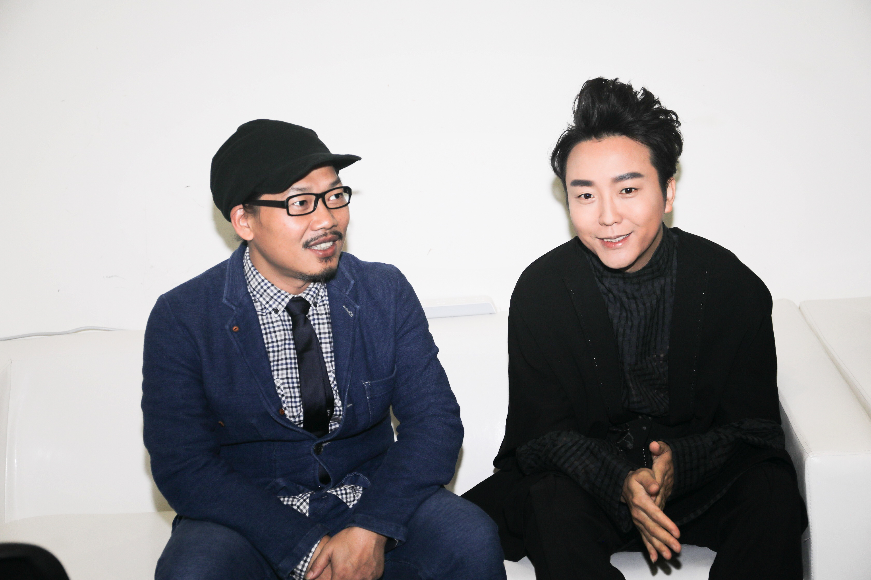 李玉刚被观众围观,李玉刚被网红包围是什么节目