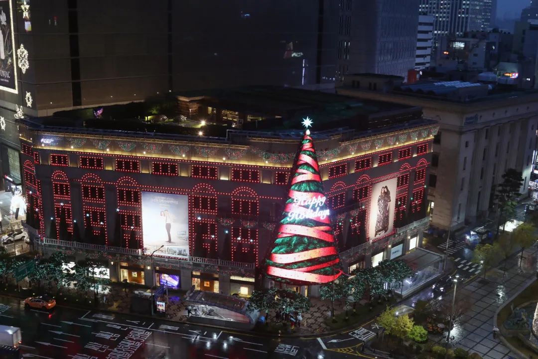 免税店买的东西到机场哪里取,免税店出港在哪里提货