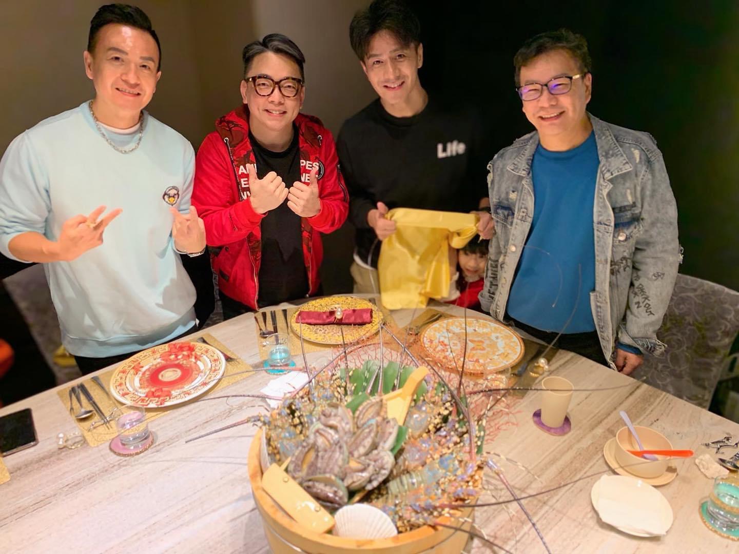 台湾男谐星小钟结婚了么,台湾小钟现在有女友吗