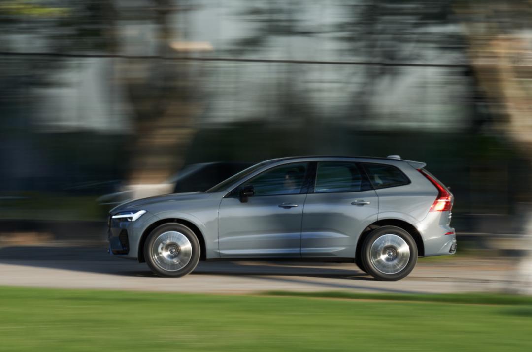 沃尔沃xc60T8深度试驾评测,沃尔沃xc60recharge版测评