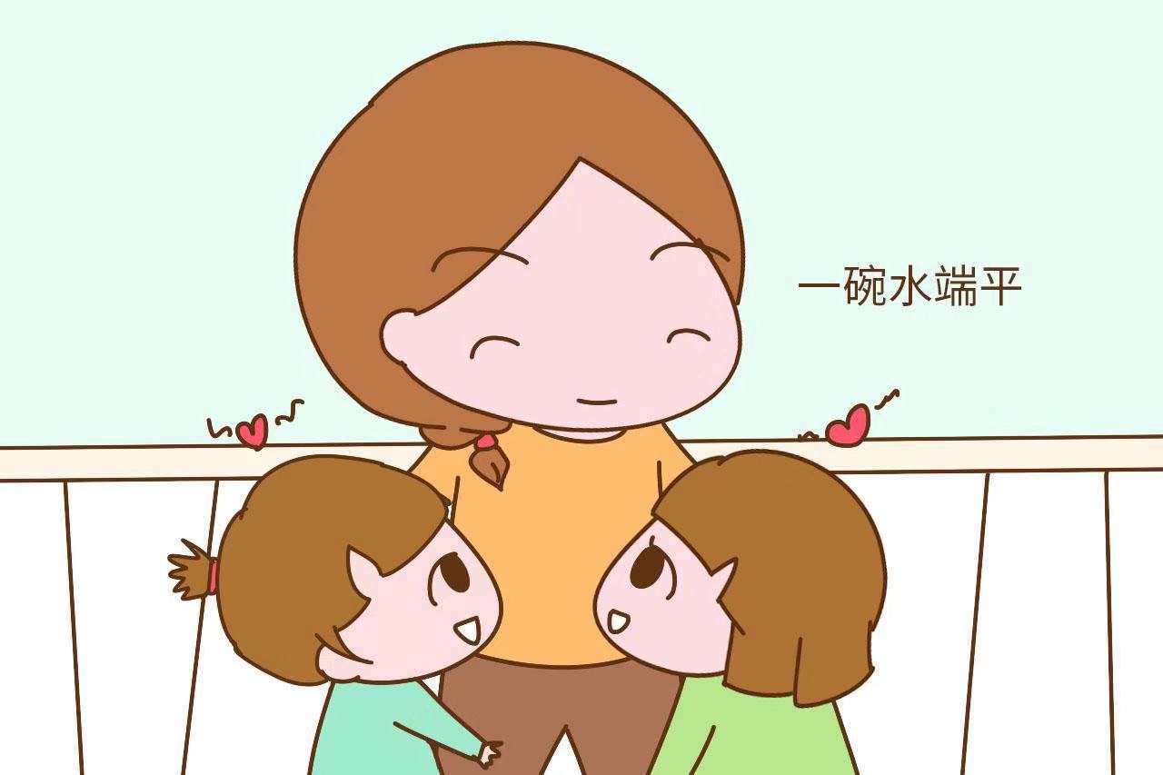 怎样看出父母偏心哪个子女,在父母偏心家庭长大的孩子