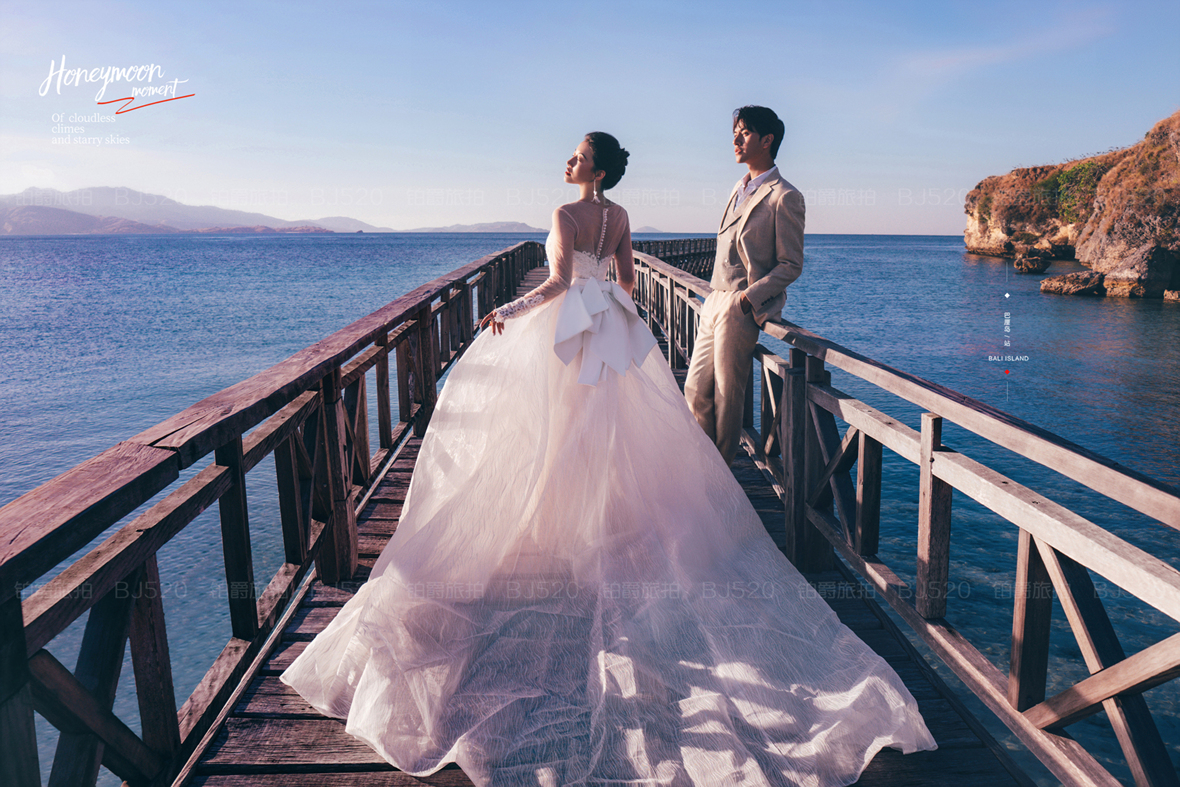 拍婚纱照和结婚婚纱是一起的吗,拍婚纱照应该怎么选照片