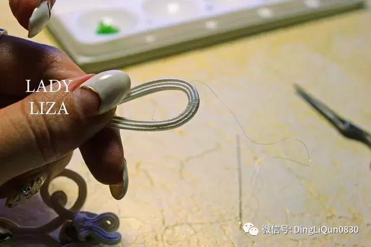 珍珠手工串珠教程,串珠教程简单优雅的s型珍珠耳坠