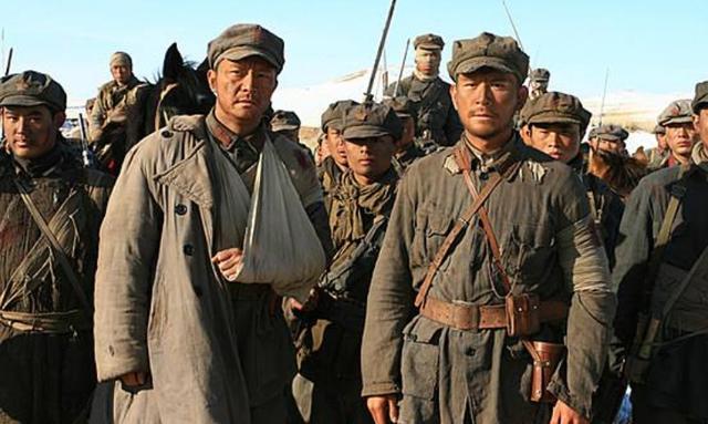 “布衣元帅”*向前徐**，年轻时曾加入国民*党**，有一件事令他抱憾终身