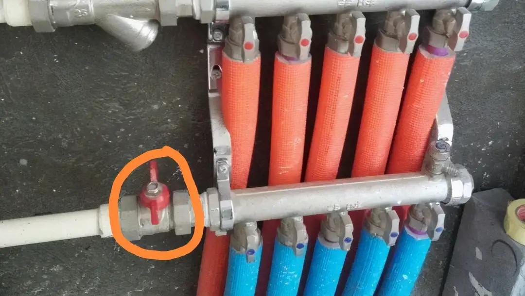 壁挂炉地暖排气放水的正确方法,地暖放水正确方法