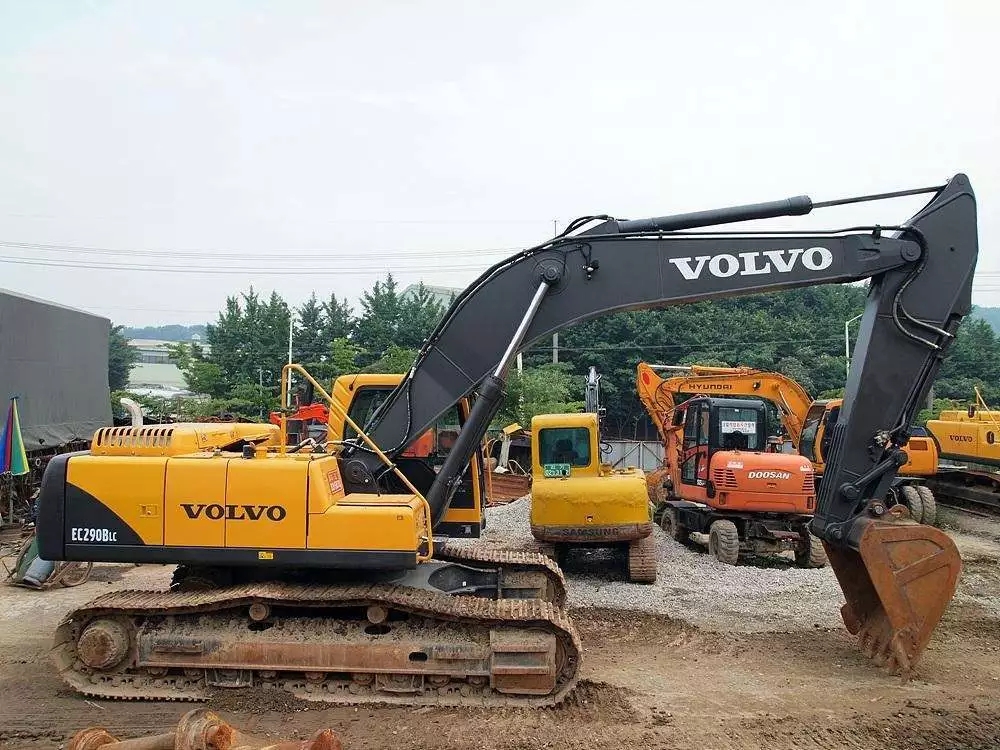 全球最好的挖机品牌是什么,2020全球挖机十大品牌排行