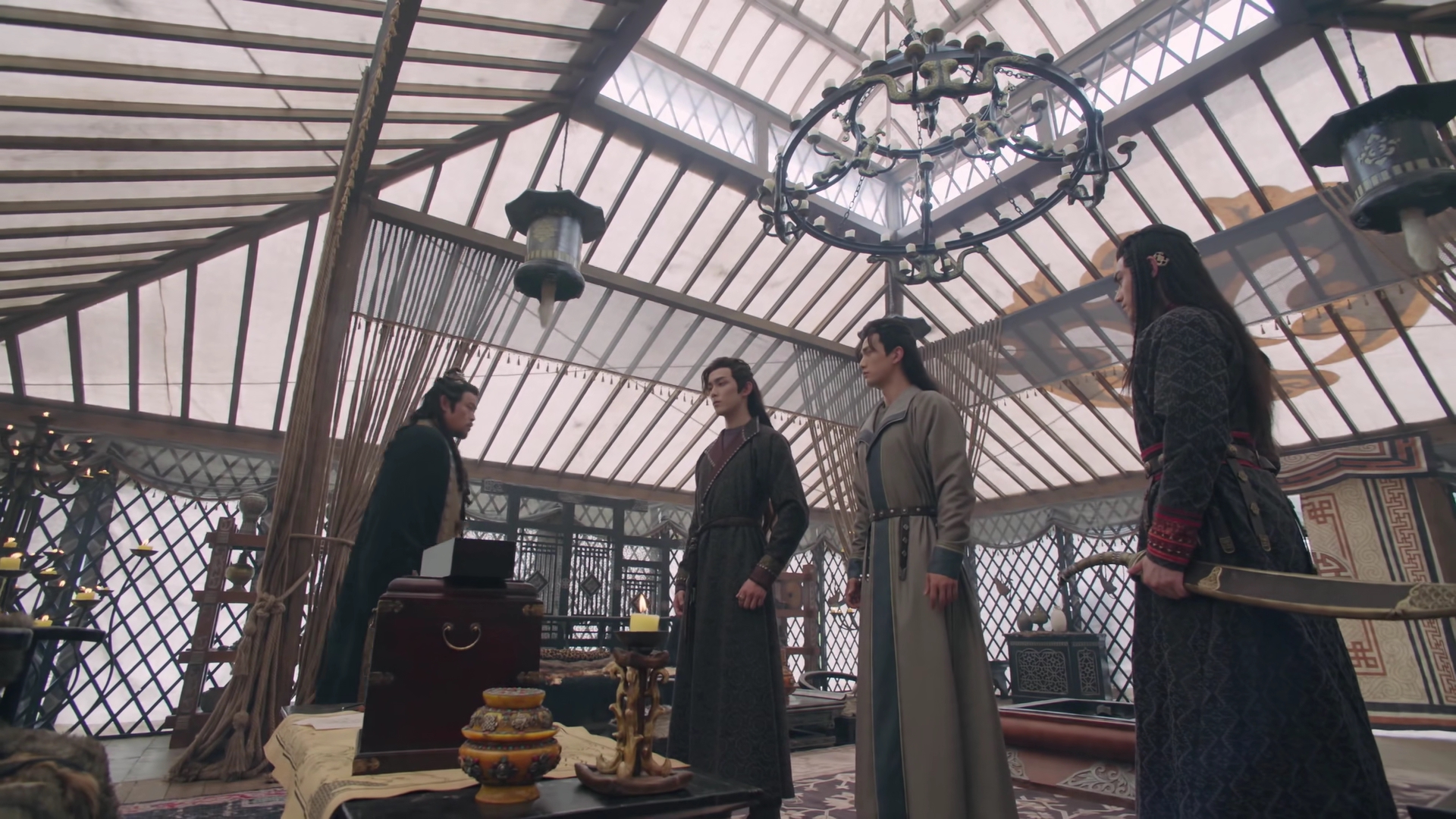 阿诗勒隼鹰师和黑甲卫谁厉害,阿诗勒隼在鹰师中的地位