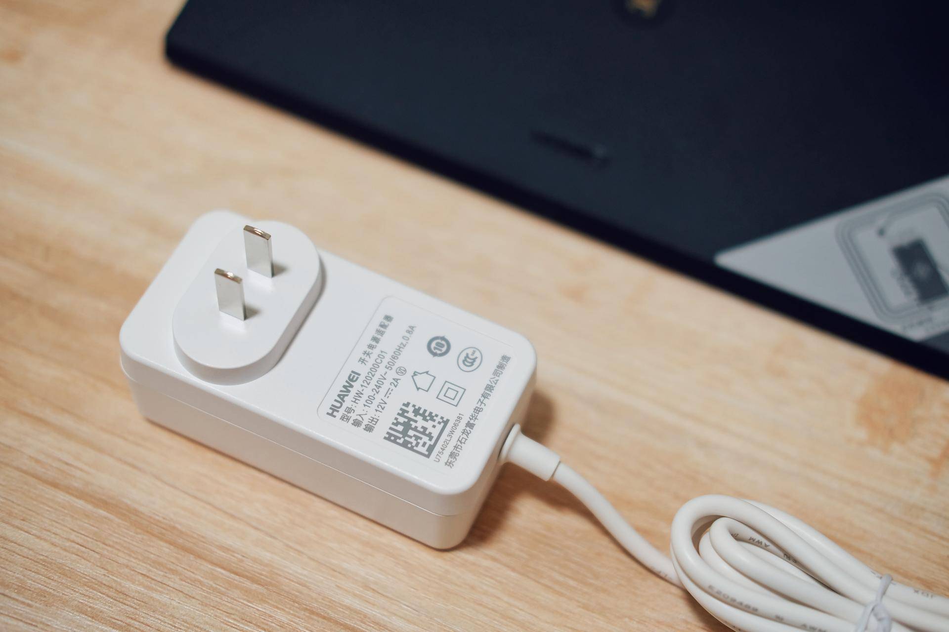 华为ax3pro路由器老款和新款对比,华为路由ax3pro测评