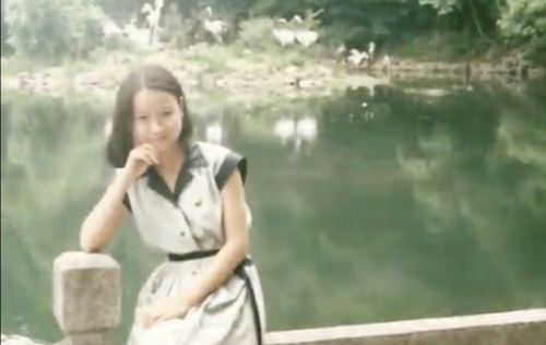 本是一名仓库管理员，硬是用一根蜡烛，支起了属于她的商业帝国