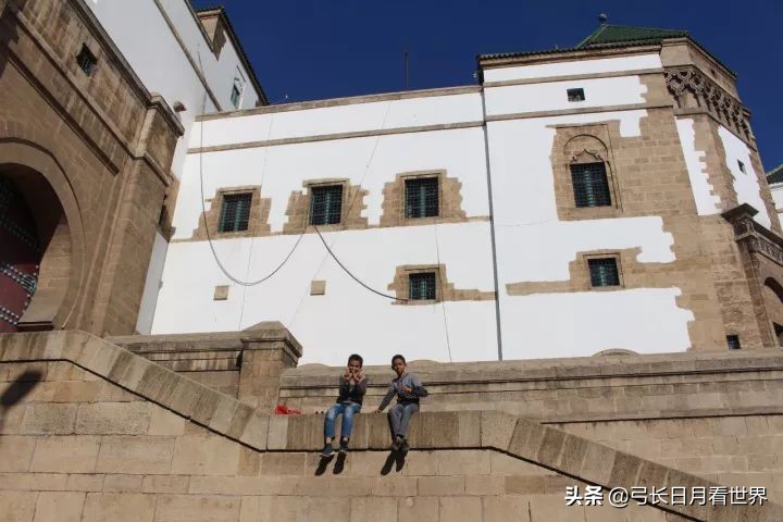 那又怎样,先干了这杯酒