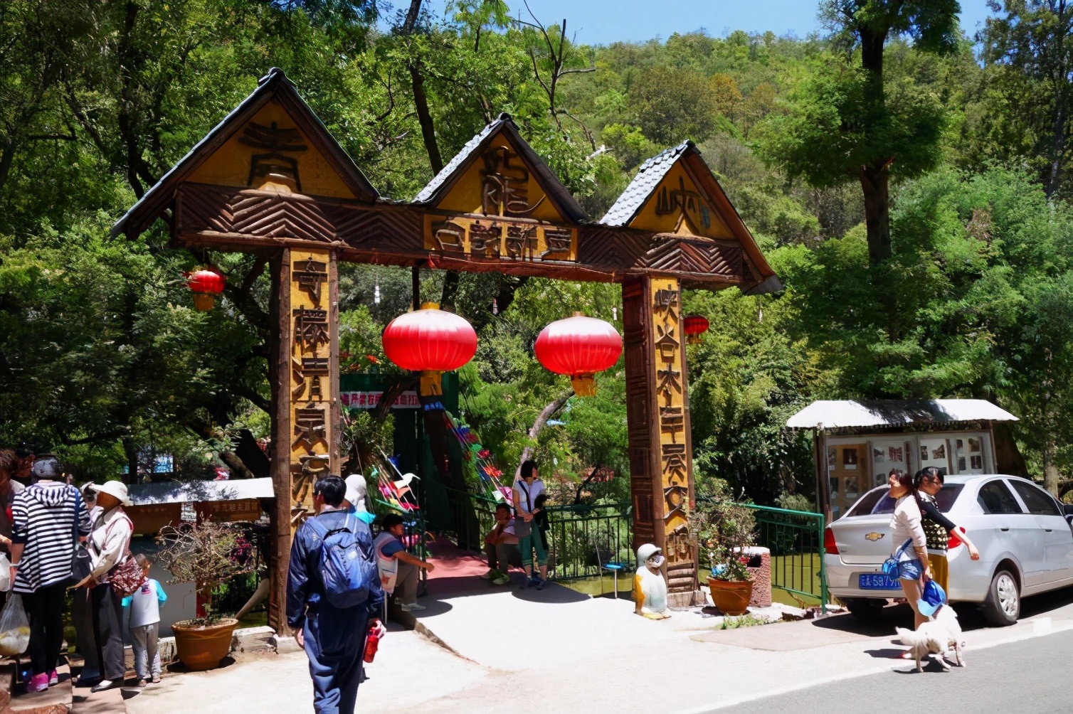 昆明周边美食一日游自驾游,昆明周边自驾游露营视频