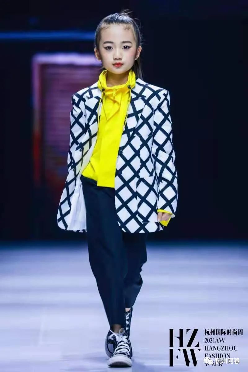 国际时尚周巴黎,时装周秀场