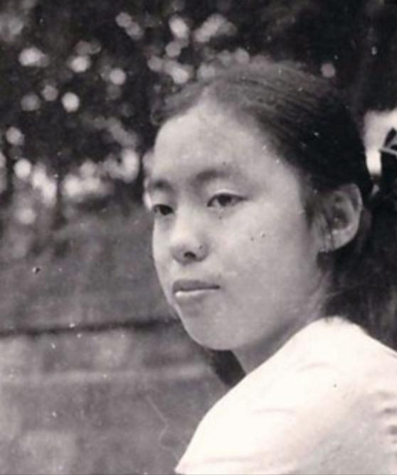 黄绮珊年轻的时候被嫌弃,黄绮珊那些鲜为人知的故事