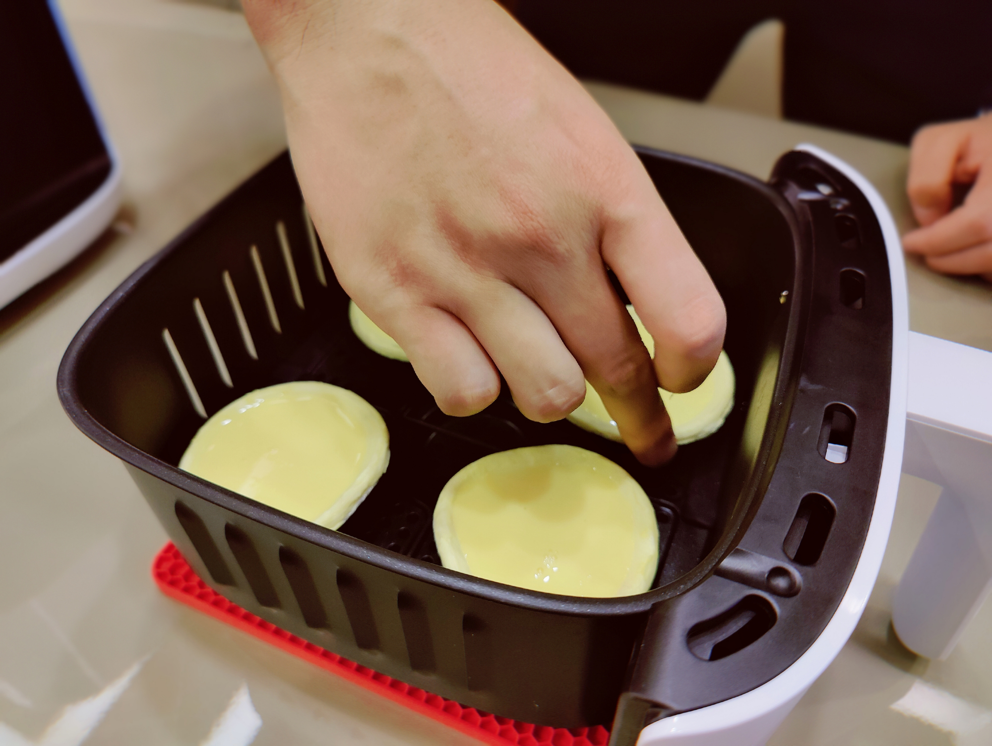 买了空气炸锅还需要买什么锅,有人买了空气炸锅再买烤箱的吗