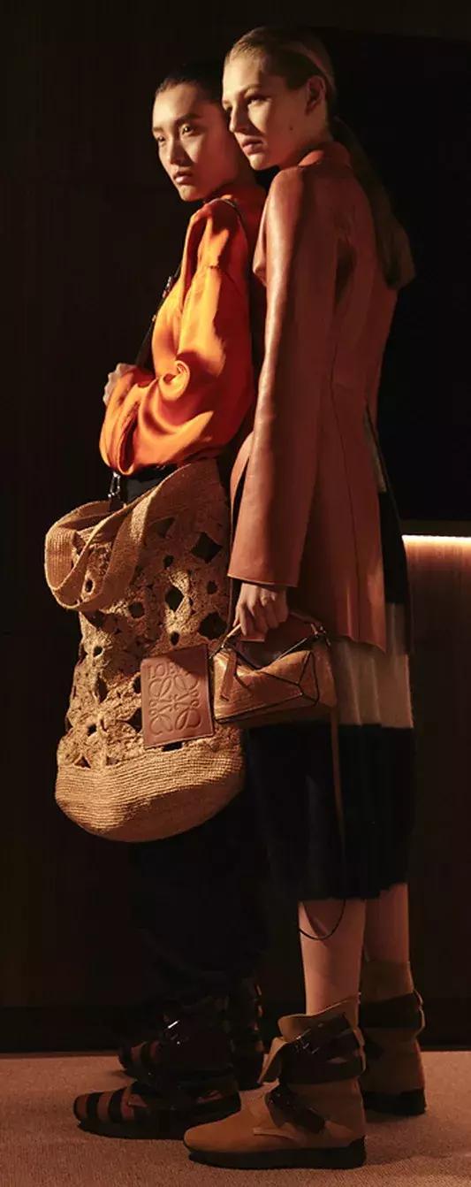 你想知道关于LOEWE的一切，全在这了！