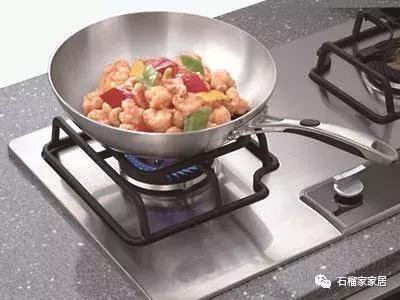 燃气灶用台式好还是嵌入式好,装修过程中燃气使用注意事项