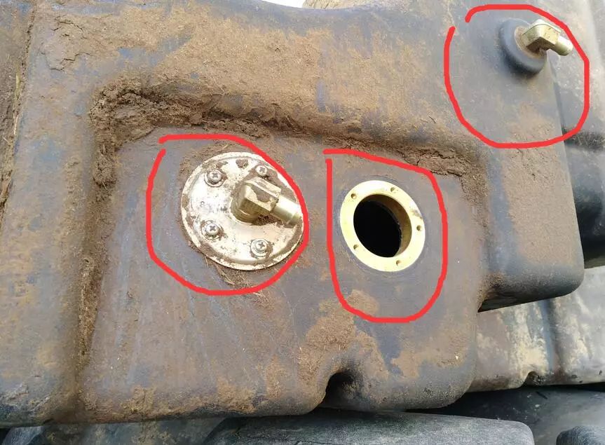 农用拖拉机油箱漏油怎么办,拖拉机油箱漏油怎么处理