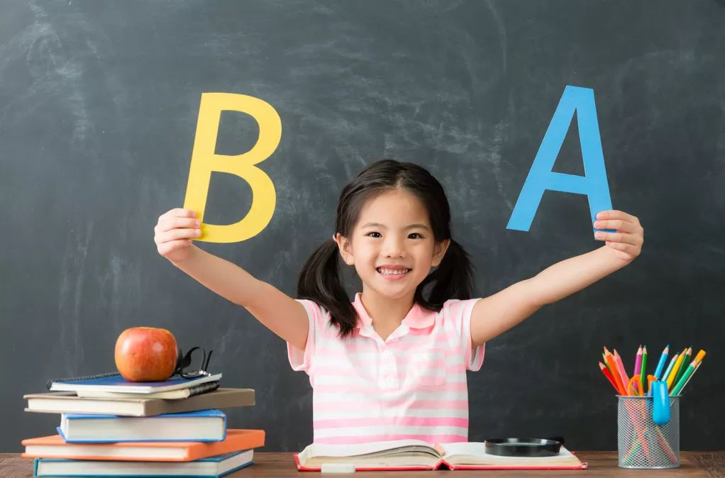 如何快速提高孩子的英语成绩,提高孩子英语成绩的好方法