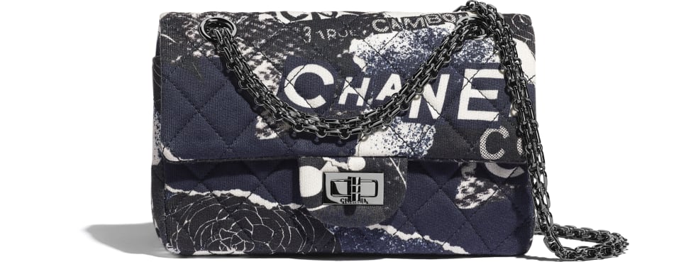 chanel2.55黑金,chanel2.55过时了么