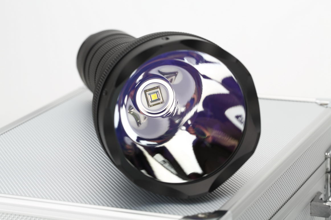 性能怪兽7500流明超级远射雷鸣兔SD90评测#科技快报#