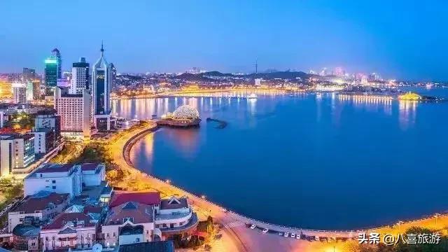 青岛最出名的吃的和玩的地方 (青岛好吃好玩的地方排行榜前十名)