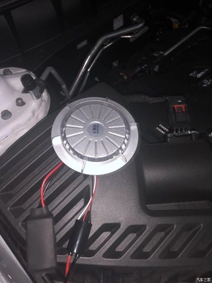 凯迪拉克xt5换led大灯教程,凯迪拉克xt525t豪华版改装