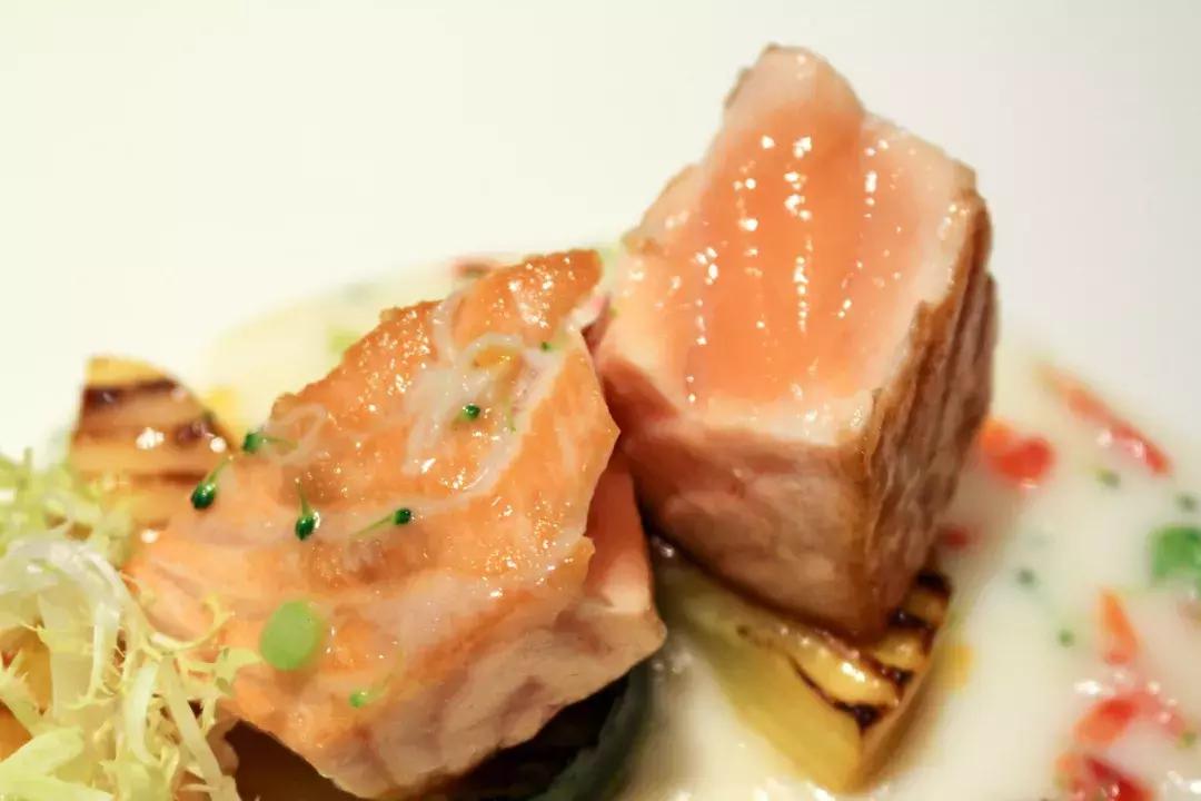 上海米其林一星法餐酒店,五星级酒店米其林大餐铁板烧