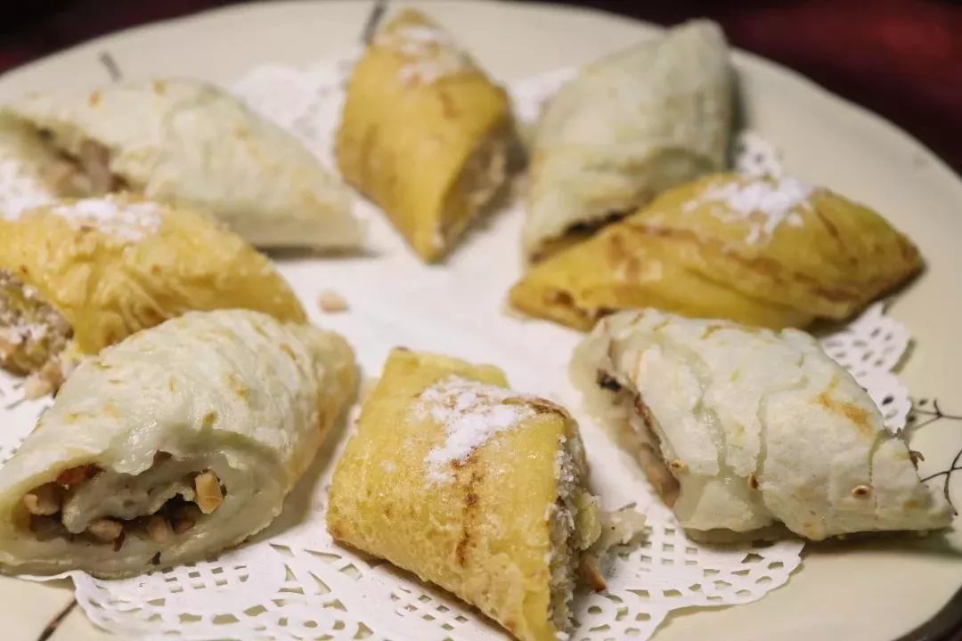 铜盘焗鸡的正宗做法,特色铜盘焗鸡