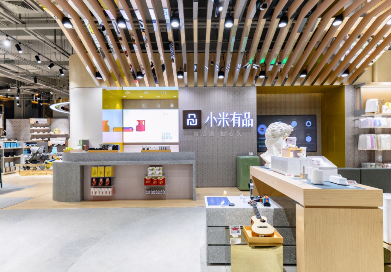 小米有品众筹白领第一把办公椅，仅899可连APP，90后：太划算