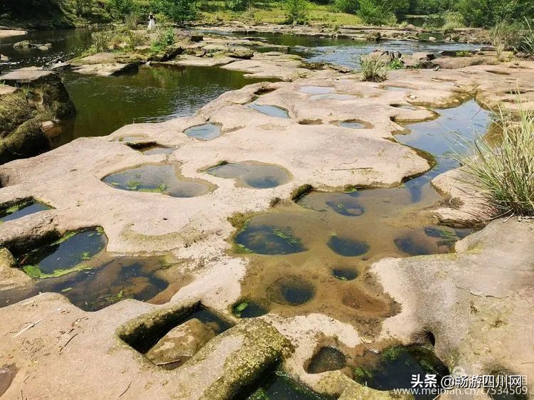 成都黄果树瀑布周边景点,成都瀑布玩水一日游