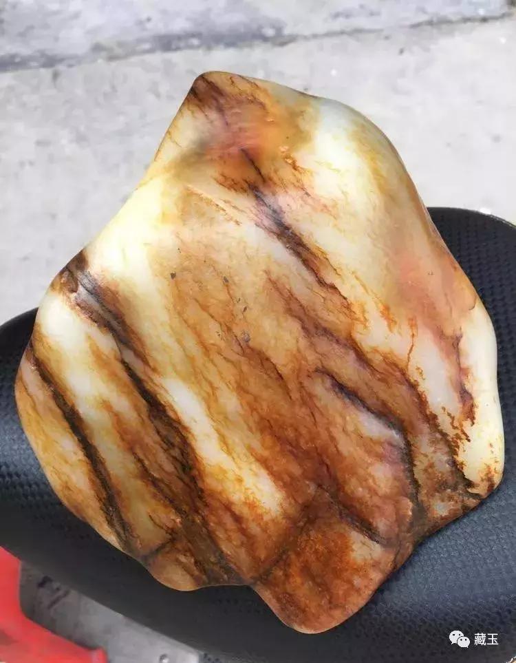 和田玉是俄料值钱还是青海料值钱,不吹不黑面料