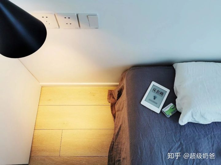 她买下40㎡自己住​，功能一个不少，却能住出100㎡的宽敞