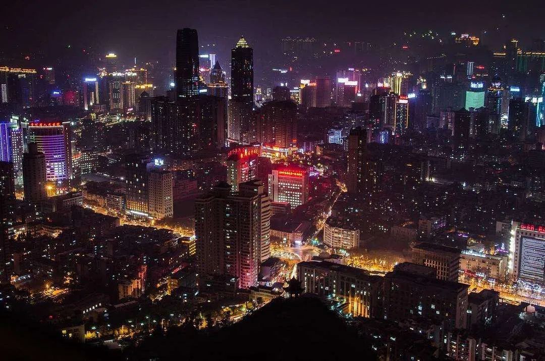 重庆成都贵阳协同发展,成都重庆贵阳发展