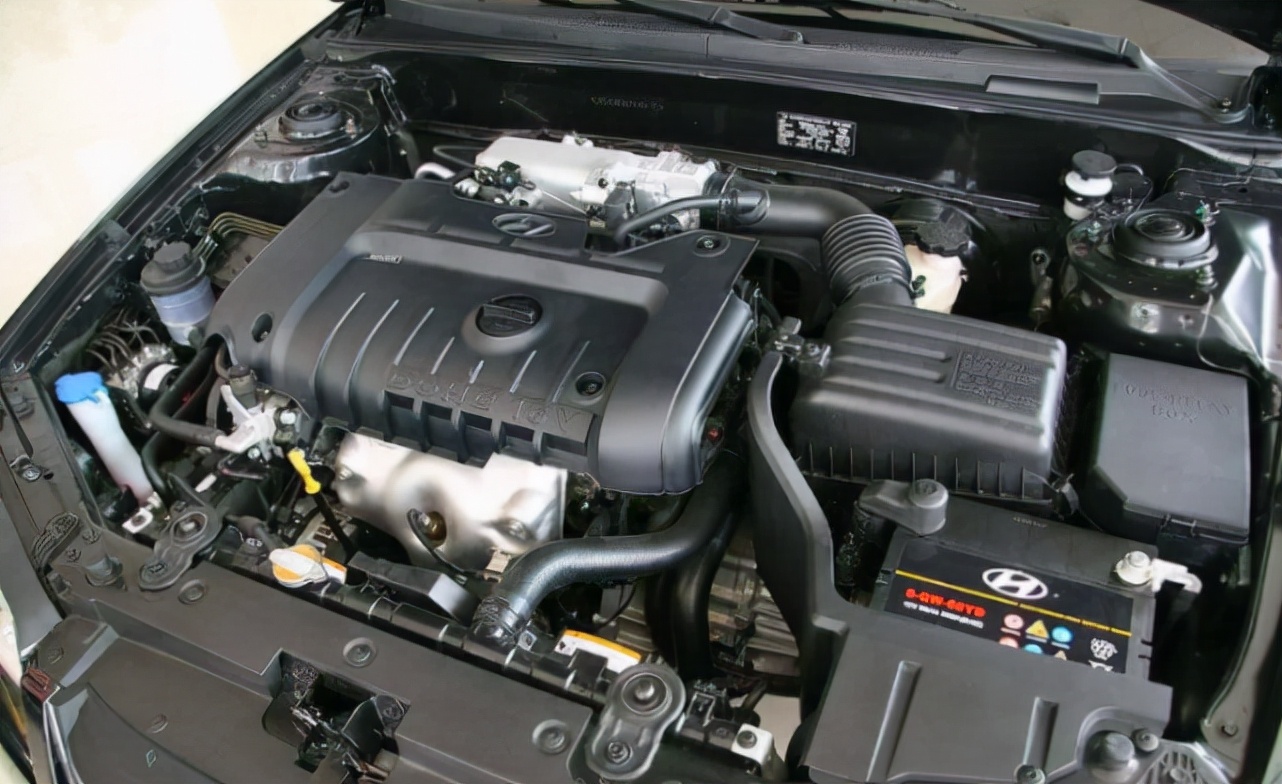 老款伊兰特号称神车,路上最常见的车型