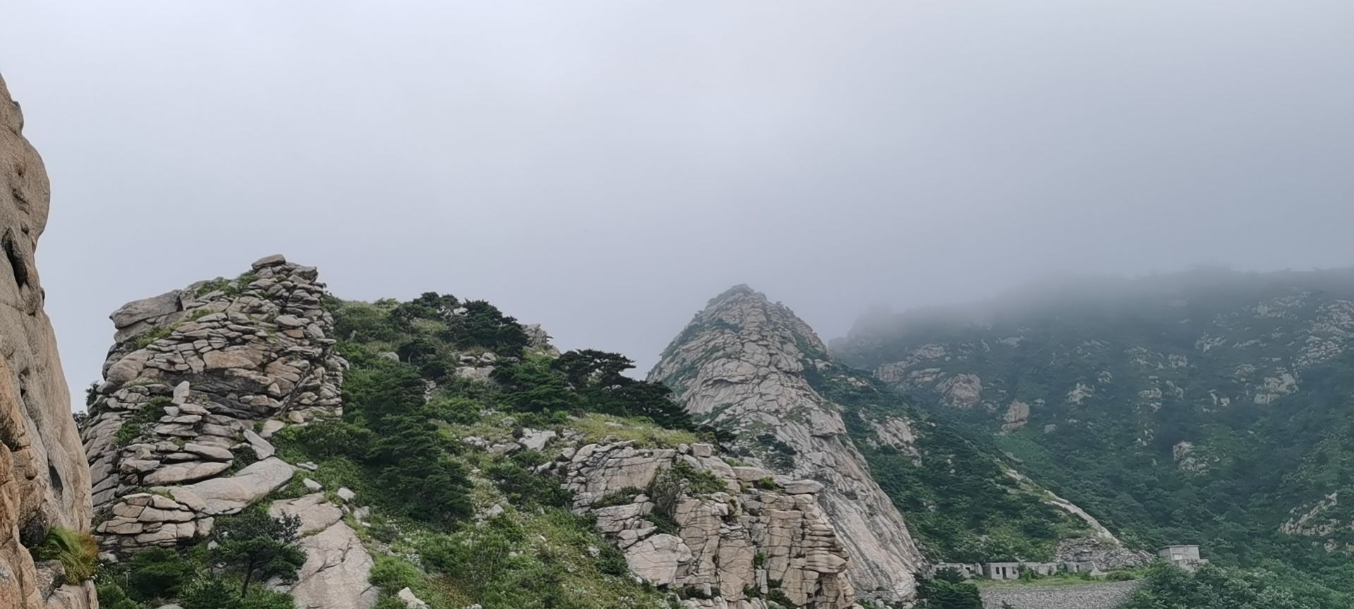 龙口东小庙,龙口南山小庙