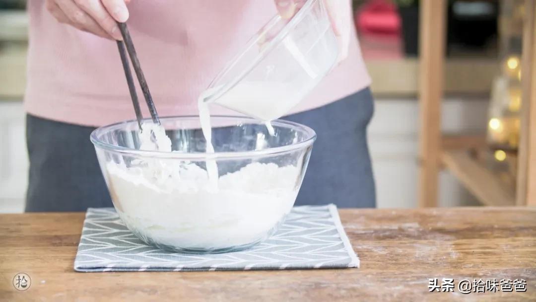 鲜肉包应该怎么做馅儿,牛奶肉包的做法