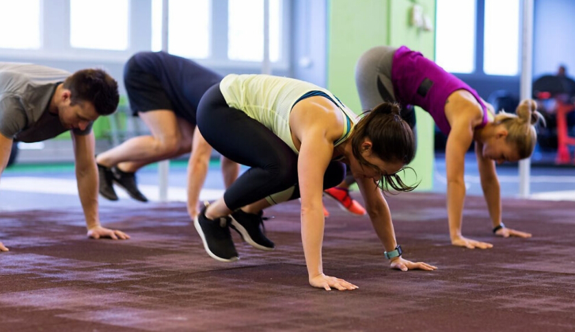 男生130斤偏瘦怎么锻炼胸肌,150斤男生怎么练腹肌胸肌
