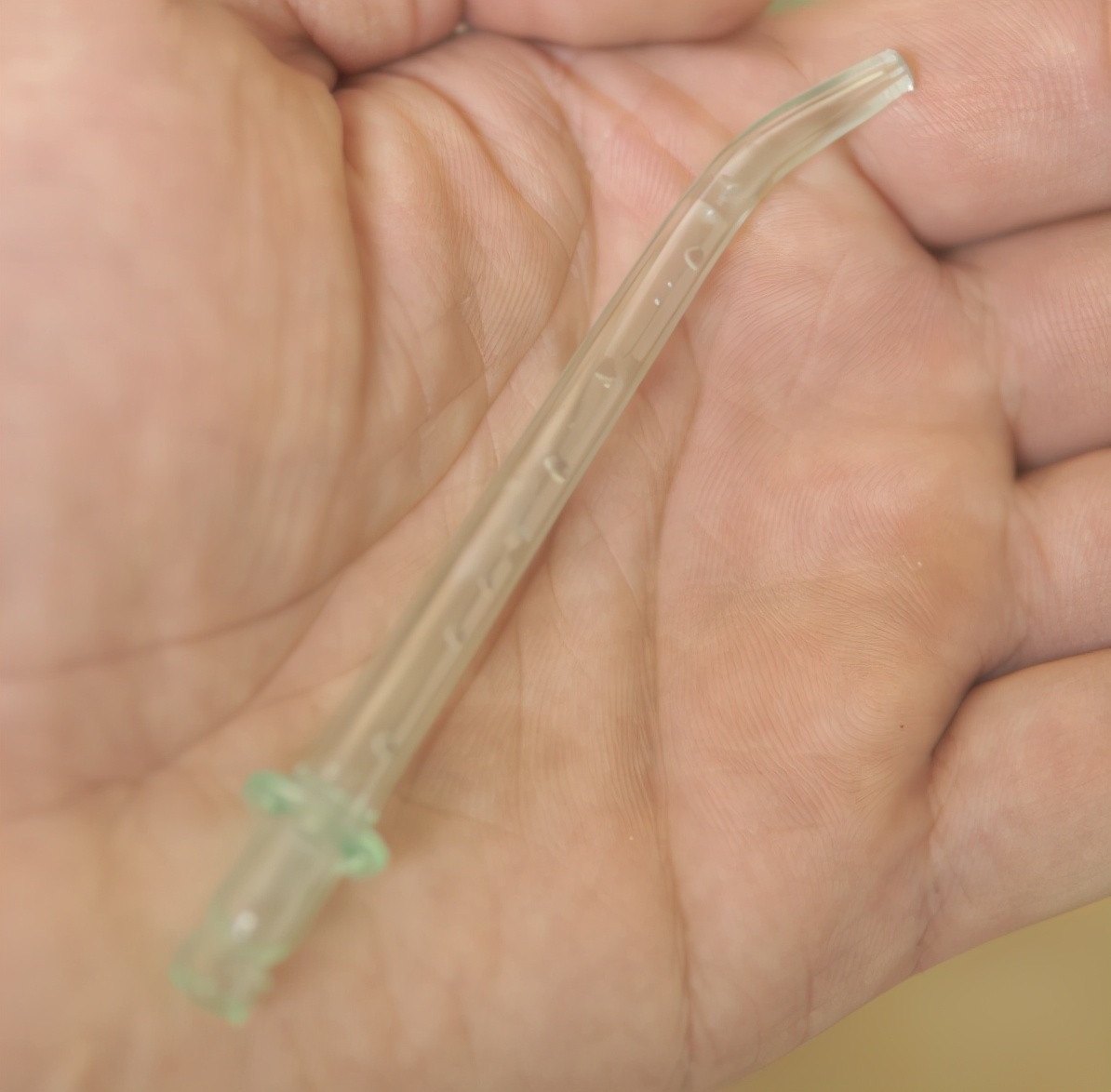 罗曼W10冲牙器拆卸方法,罗曼小宝塔冲牙器