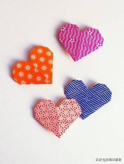 漂亮的心形书签折纸制作图解,心形折纸书签手工教程