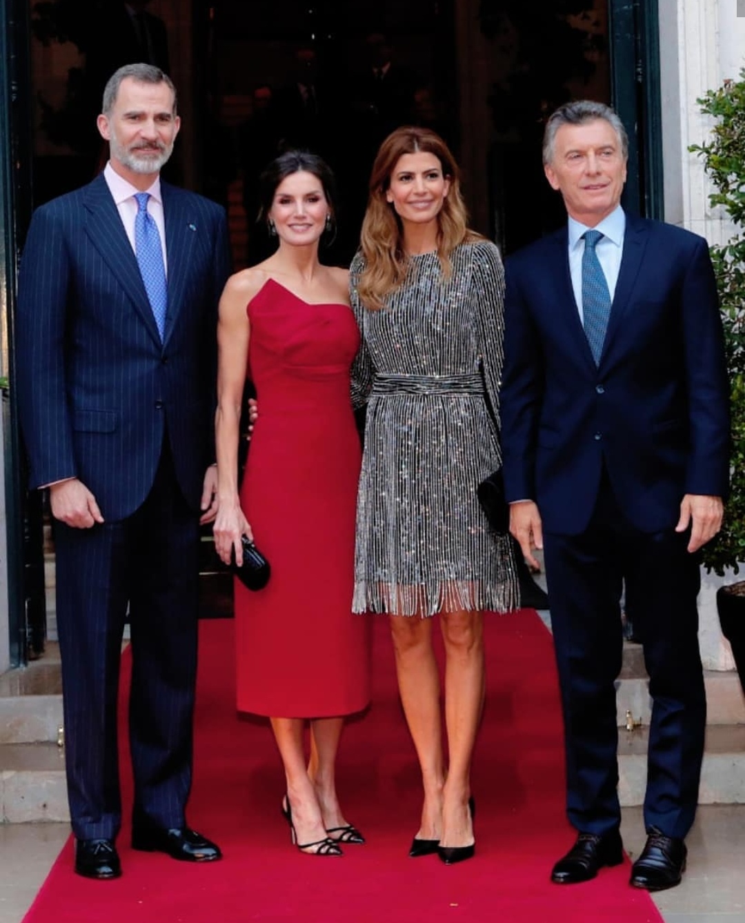 西班牙王后为什么喜欢zara,西班牙王后最新的穿搭