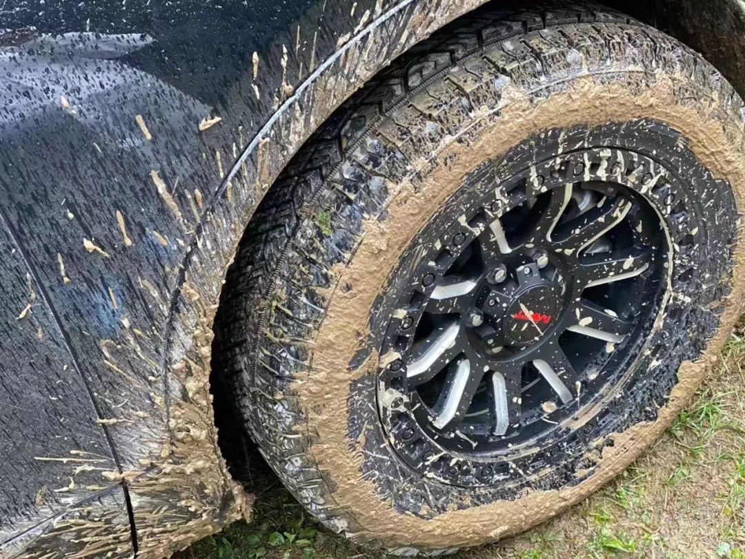 变形金刚雪佛兰创酷,雪佛兰开拓者泥巴