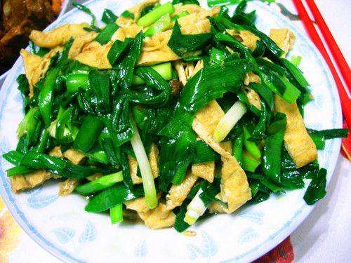 秦安老豆腐炒韭菜,天水秦安老豆腐