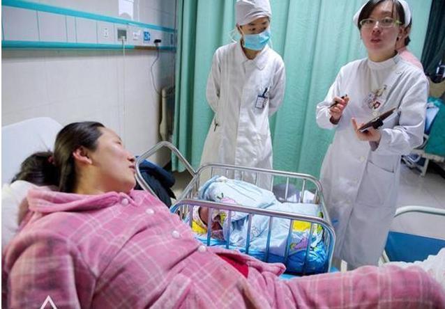 “我不喝牛奶”,产妇生孩子时闹笑话,只因听不懂“产房暗语”