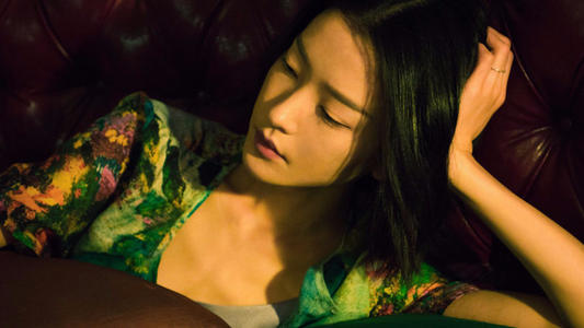 明明知道对方不爱了却舍不得离开,不爱但是舍不得分手